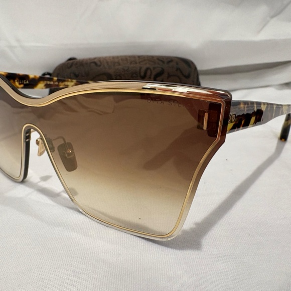 NEW! DITA SILICA DTS508-01-GLD-TKT; GOLD TORTOISE W/BROWN-GOLD FLASH LENS - Picture 2 of 8